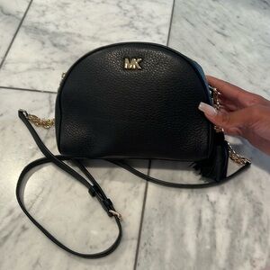 Micheal Kors Crossbody Bag